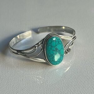 Beautiful Turquoise Stone and Silver Native American Bangle Bracelet